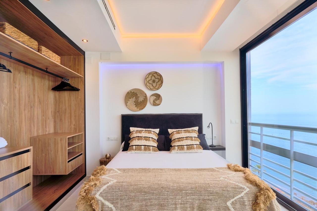 Savanna Beach. Amazing Apartment With Jacuzzi Torremolinos Dış mekan fotoğraf